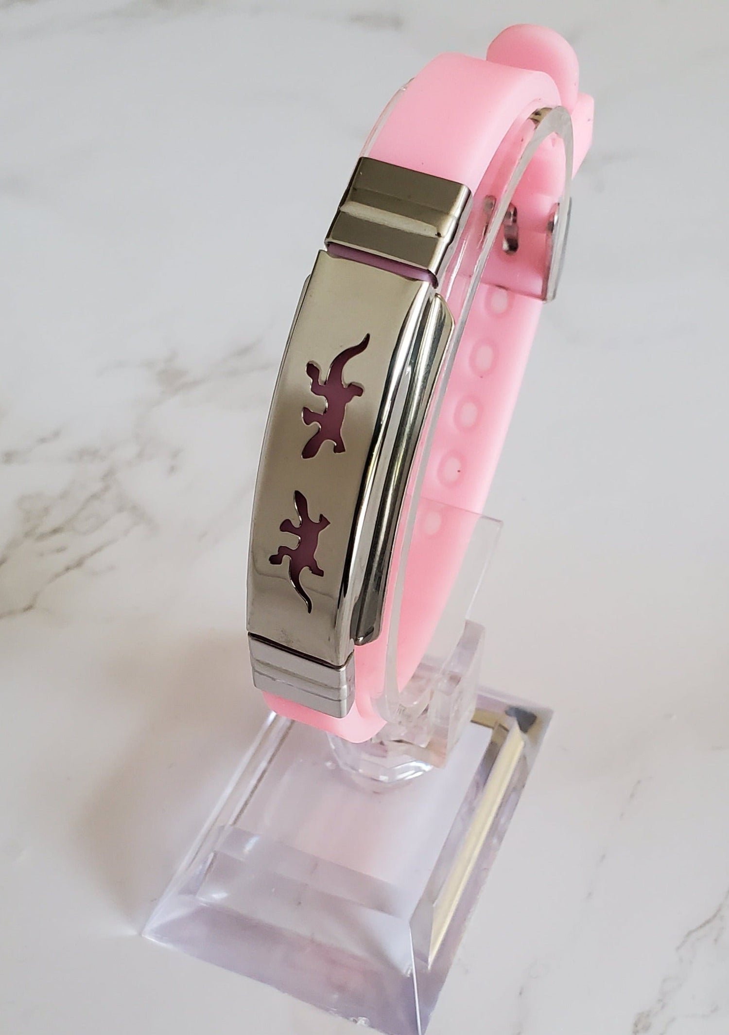 Pain Relief and EMF Protection Bracelet Gecko Neoprene Band Color Light Pink