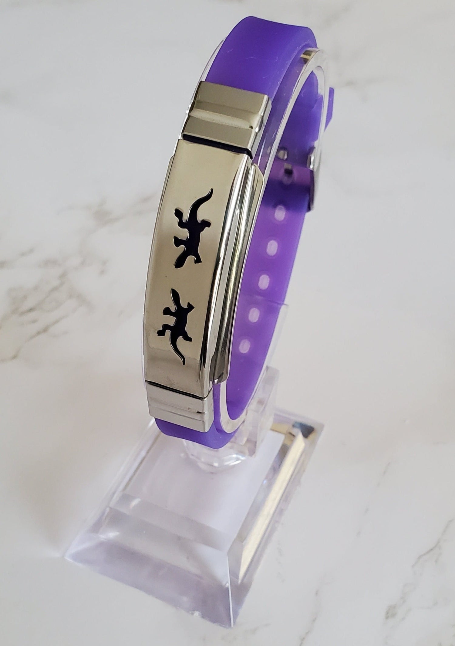 Pain Relief and EMF Protection Bracelet Gecko Neoprene Band Color Purple