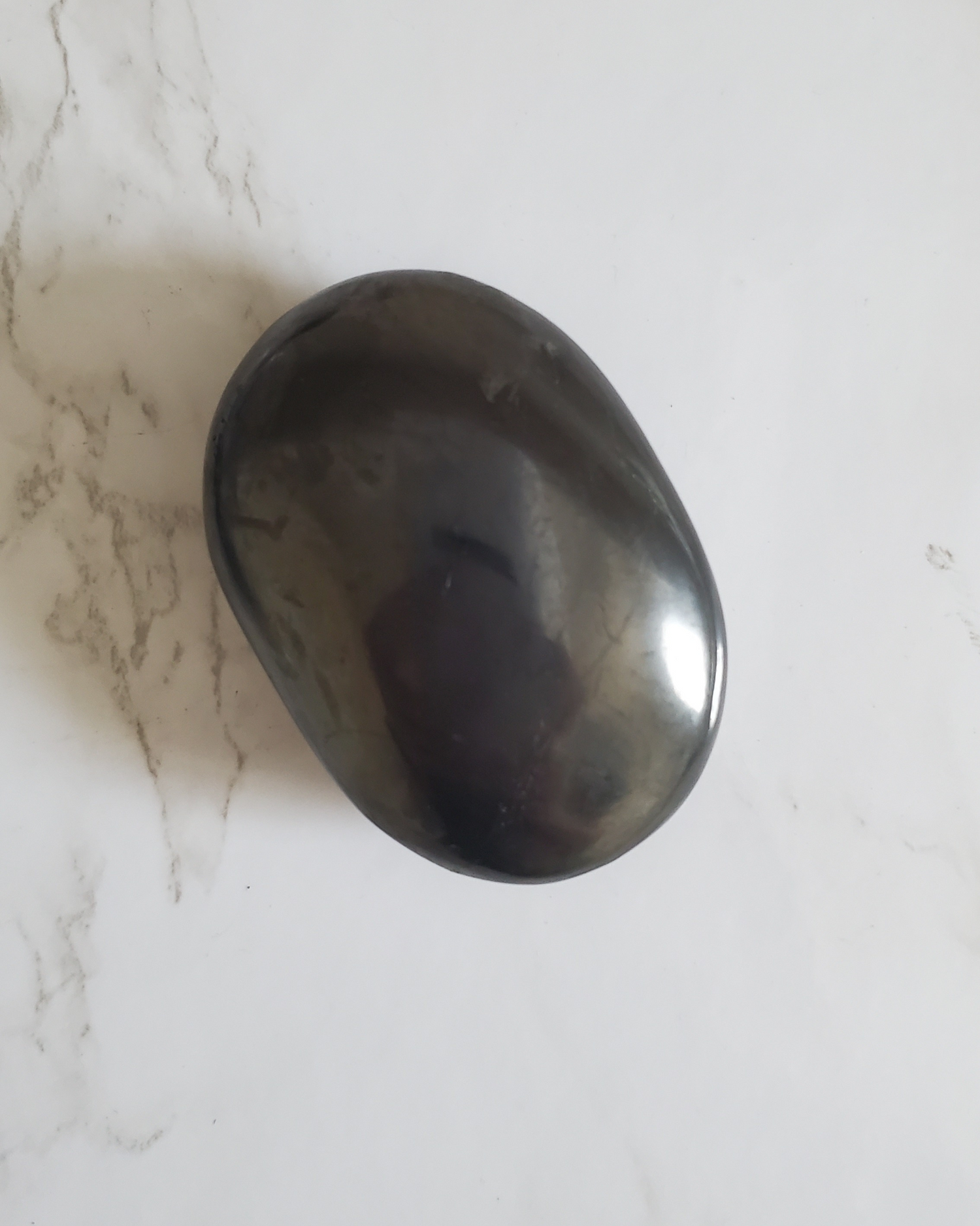 Natural Pain Relief and Protection from 5G and EMFs Shungite Palmstone