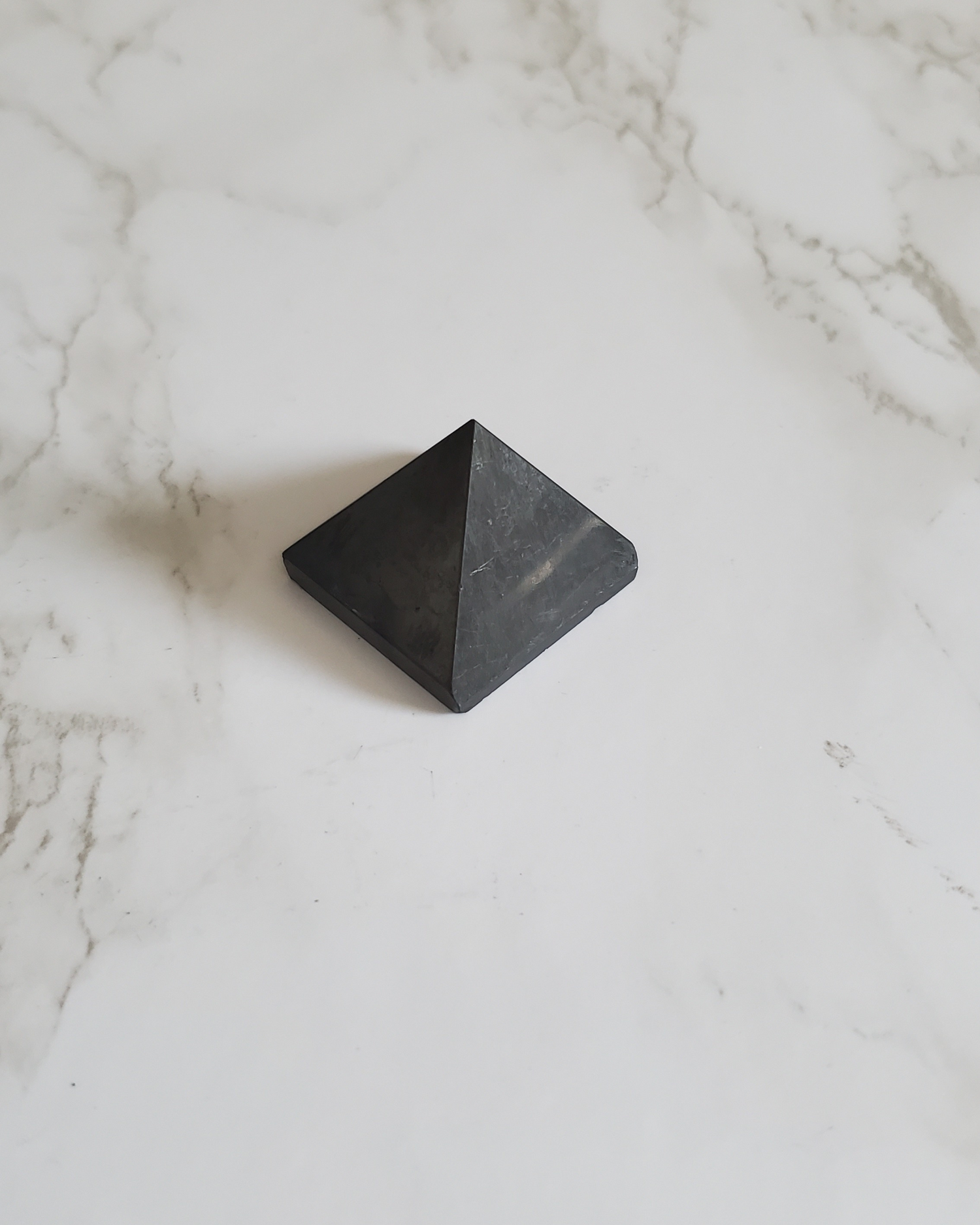 Natural Pain Relief and Protection from 5G and EMFs Shungite Pyramid 25mm