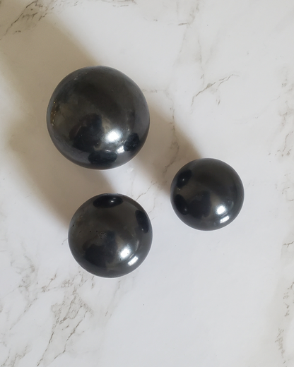 Pain Relief and Protection from 5G and EMFs 3 Shungite Spheres 25mm 35mm and 50mm